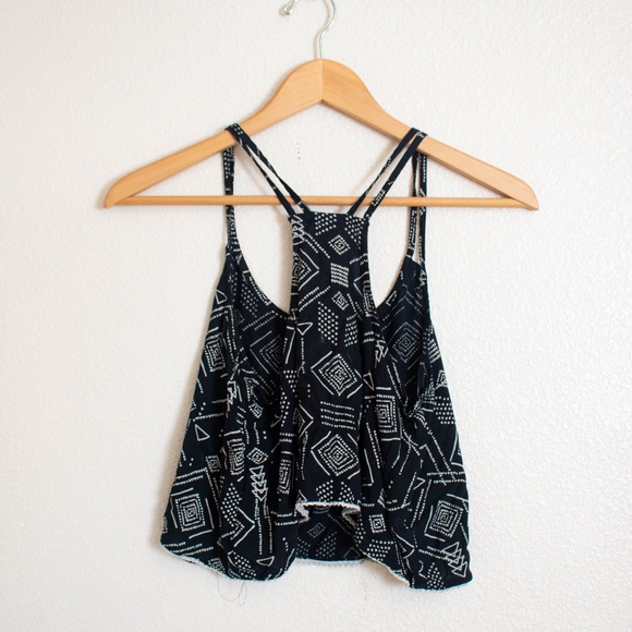 Mossimo Crop Top - Picture 2 of 3